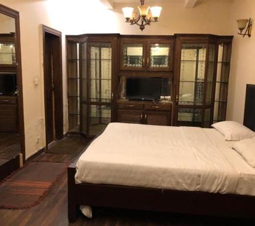 Reina Boutique Hotel - G9