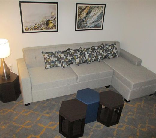 Best Western Plus Isanti