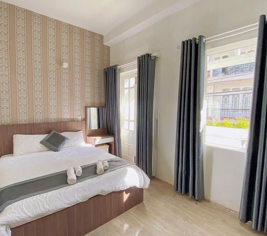 RedDoorz Amis Hotel near Da Lat Market
