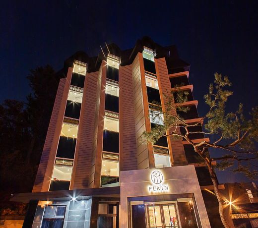 Plain Hotel