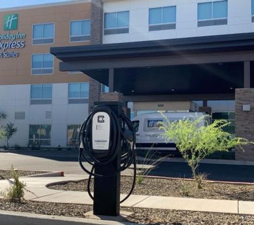 Holiday Inn Express And Suites Phoenix - Airport North