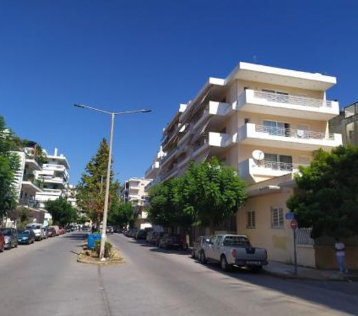 Comfortable spacious apartment at central position / FIL27