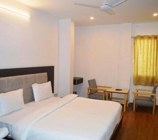 Hotel Arunoday Palace