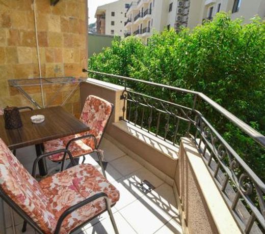 Apartment Golden Lavender
