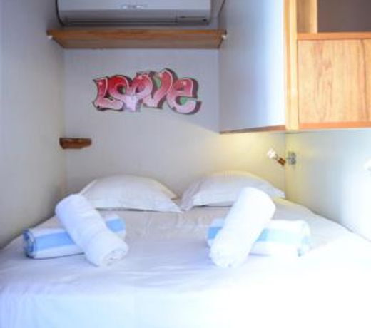 Moana Studio - downtown Papeete - WiFi AC Netflix parking - 3 people