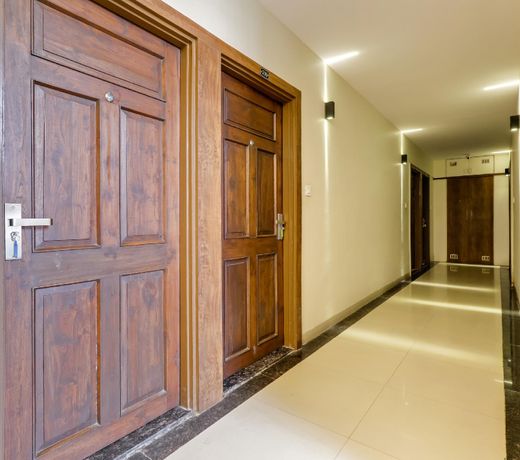 OYO 16733 Hotel Sunshine
