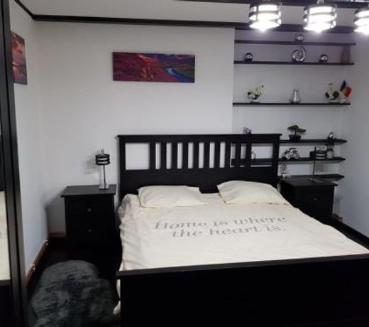 Sweet Apartment