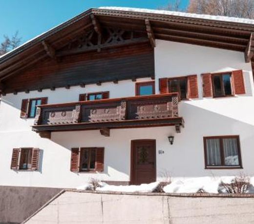 Traditionell-modernes Haus in Hötting