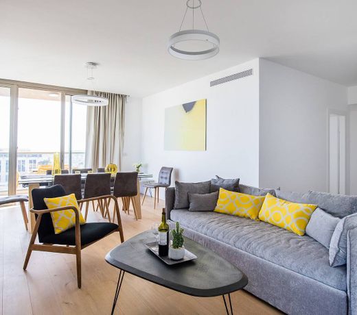 Jerusalem View design 3BR with Terrace