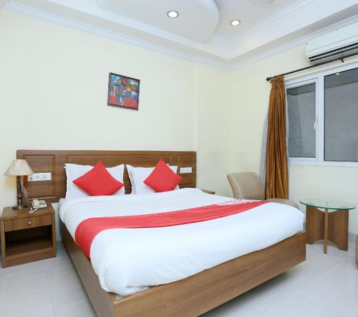 OYO 4618 Sonas Inn Trichy