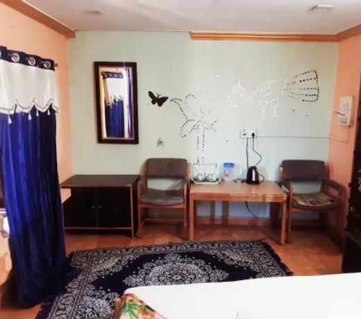 Hotel Nomadic