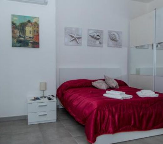 Etna Catania Center
