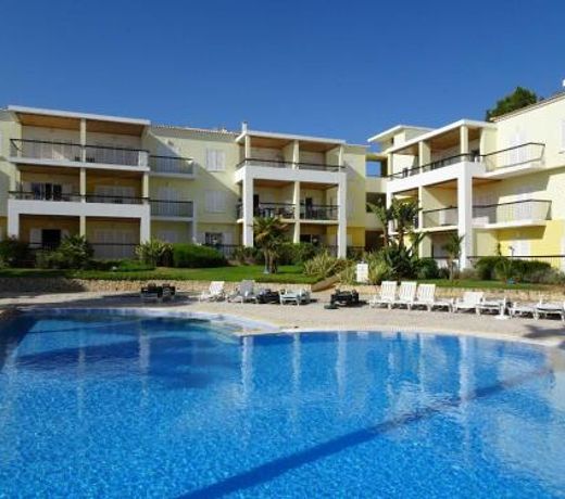 One Bedroom Apartment in Clube Alvor Ria with Beautiful View