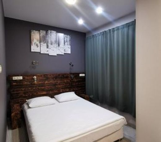 Tundra Hotel