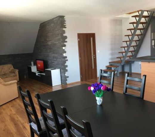 Spacious Apartment in Town Centre