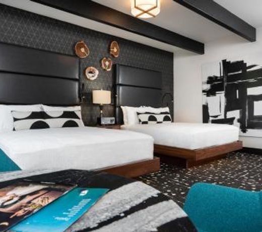 Hotel Earl of Charlevoix