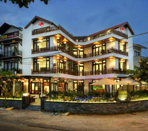 Threeway Riverside Villa