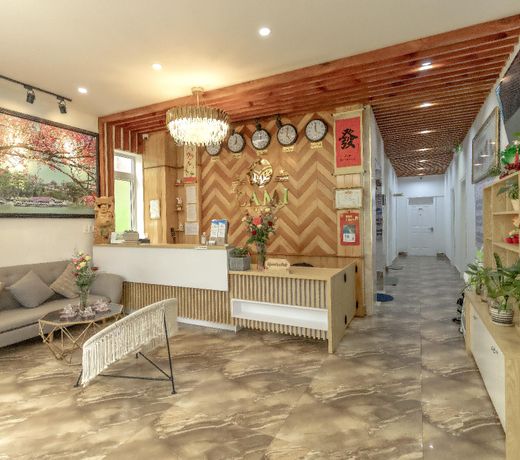 Lacami Dalat Hotel