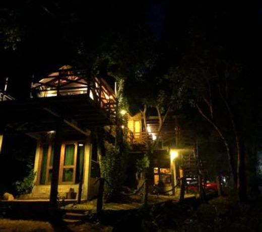 EL MONTECITO