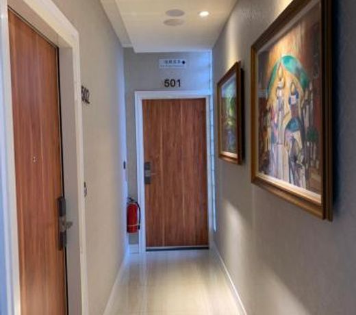 Joy Hotel