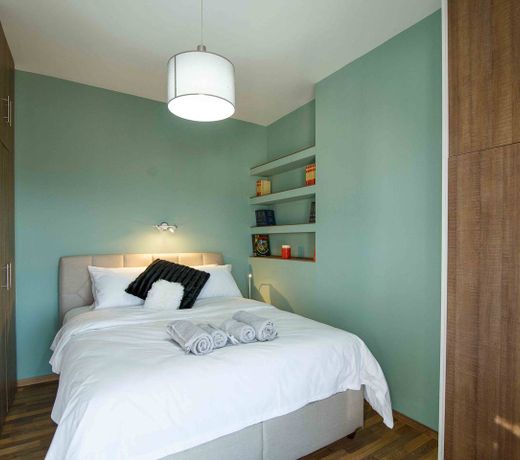 Sea view cozy apartment