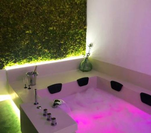 Suite61
