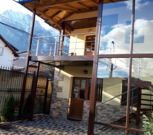 Vila Lavinia