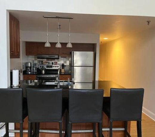 Full loft apartment near Omni Hotel