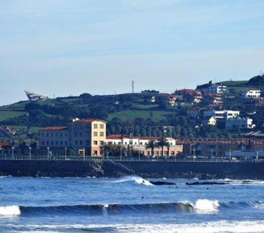 North SurfHouse