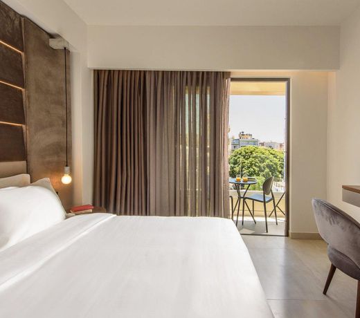 DOM Boutique Hotel
