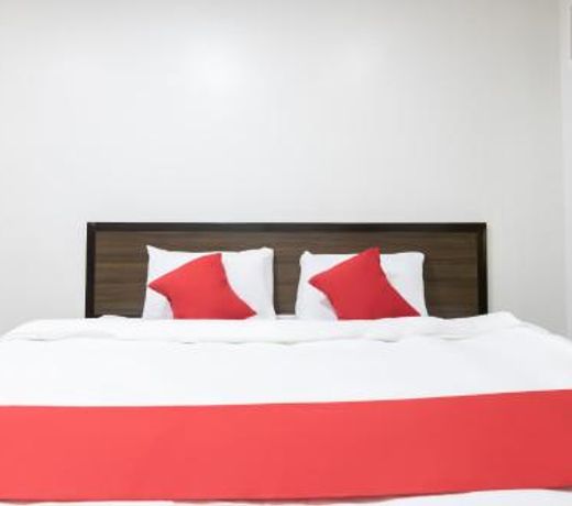 OYO 152 Sangco Condotel