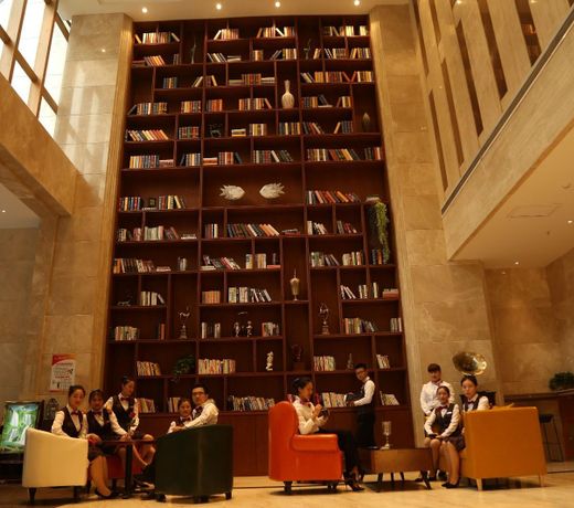 James Joyce CoffetelÂ·Zhengzhou Zhengbian Road Convention and Exhibition Center
