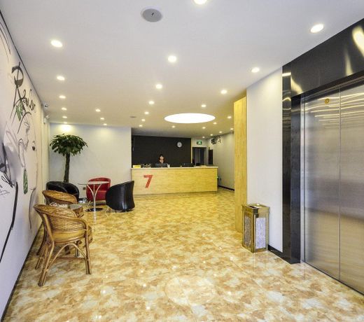 7 Days PremiumÂ·Qinhuangdao Hebei Street Sidaoqiao