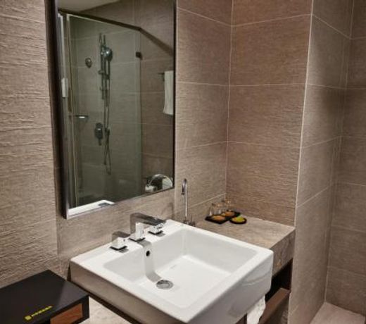 Homeinn Plus(Zhengzhou International Exhibition Center)