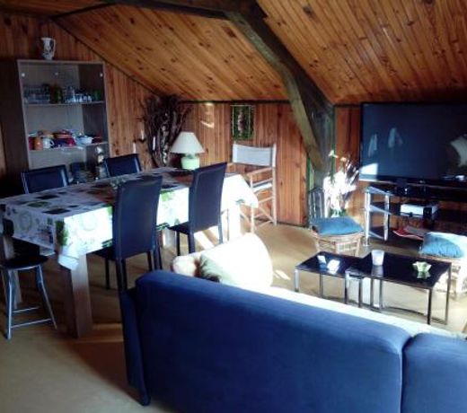 appartement 1er etage dans maison individuelle