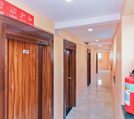 OYO 23476 Shree Mahalaxmi Lodging