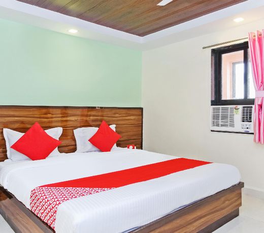 OYO 23476 Shree Mahalaxmi Lodging