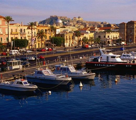 MILAZZO PORT rooms