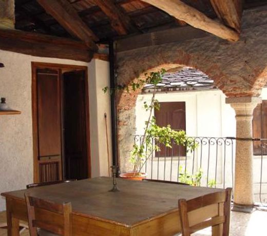 Apartment Madonna Del Sasso/Piemont 22865