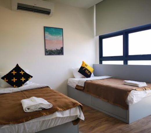 Skypark [Netflix+100Mbps], Cyberjaya by HostAssist