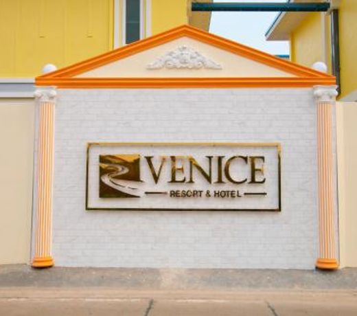 Venice Resort
