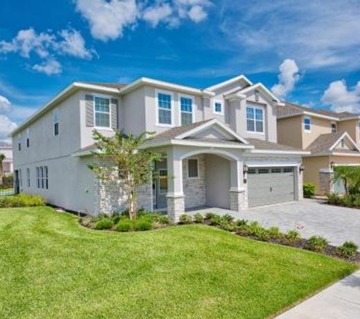 Gorgeous Home with Loft Area & Themed Rooms near Disney - 7687F