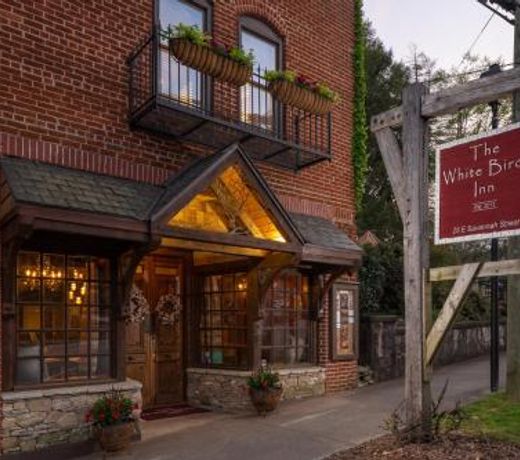 The White Birch Inn