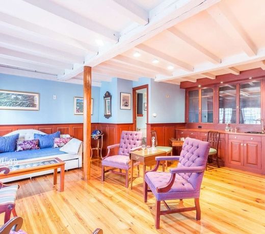 Rockmere Inn