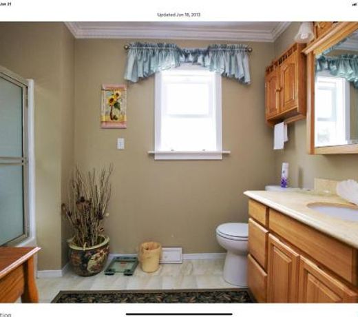 Sweet tiny house