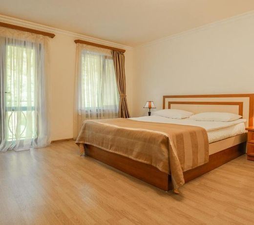 Ariana Family Hotel