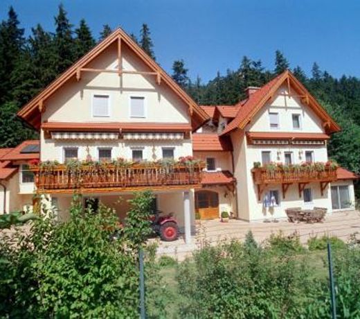 Haus Lenz Ferienwohnungen - Fam Ostermann