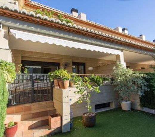 Stylish townhouse - RESORT facilities