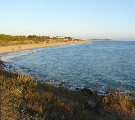 Villa MALYMA Zahora - beach front 10,000m2 garden