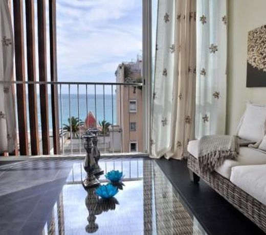 Sunlight Properties - Parisian Bleu - Calm with Sea View